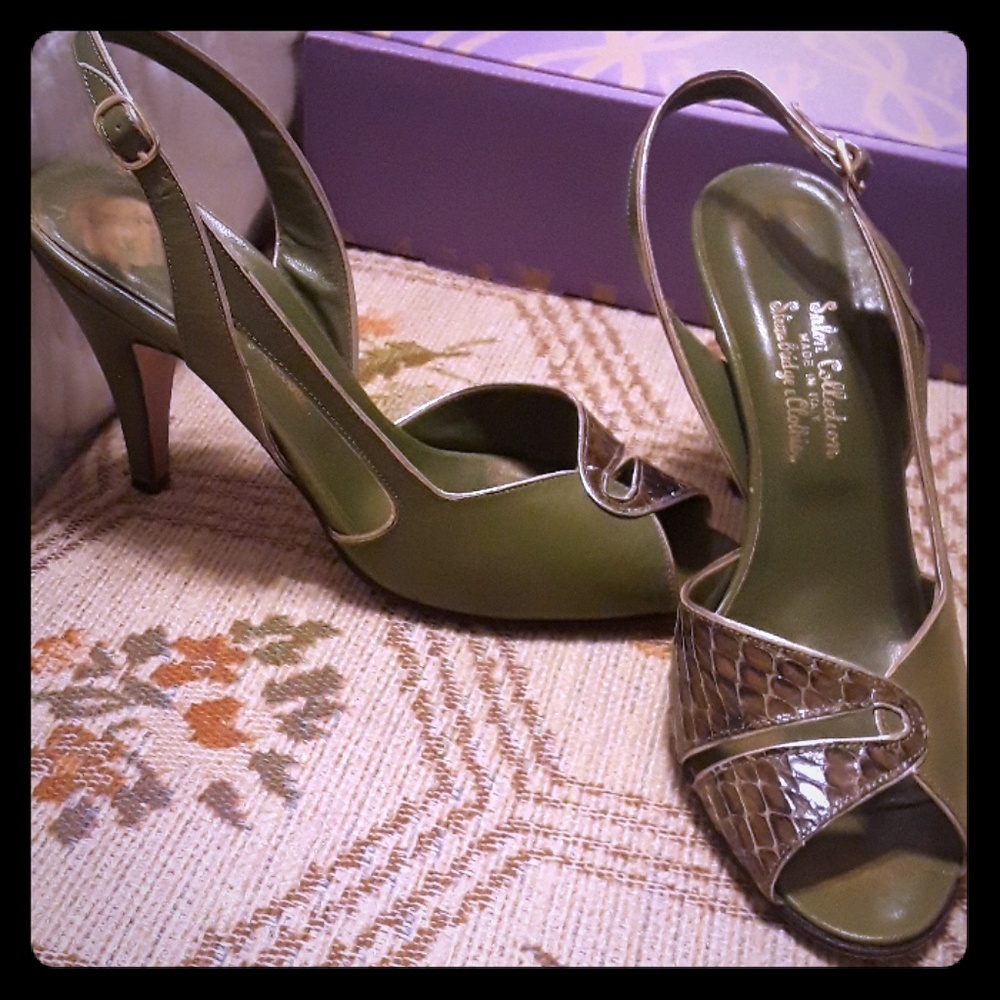 Strawbridge & Clothier Italian heels ankle strap